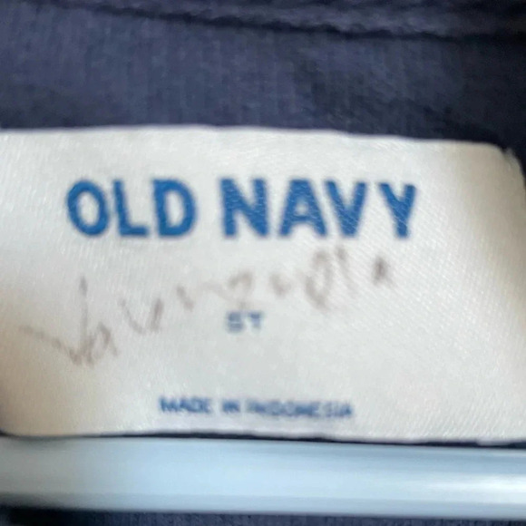 Old Navy 5T pull over blue knit cardigan / sweater with button accent - Picture 6 of 6